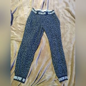 Victoria Secret Sport Women's Leopard Print Jogger, Monogram Waist & Ankle xs